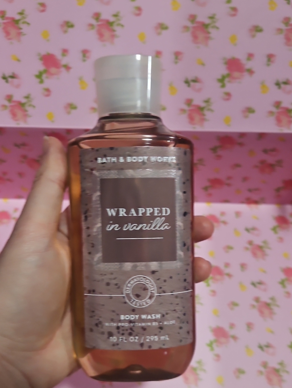 New Wrapped In Vanilla Body Wash